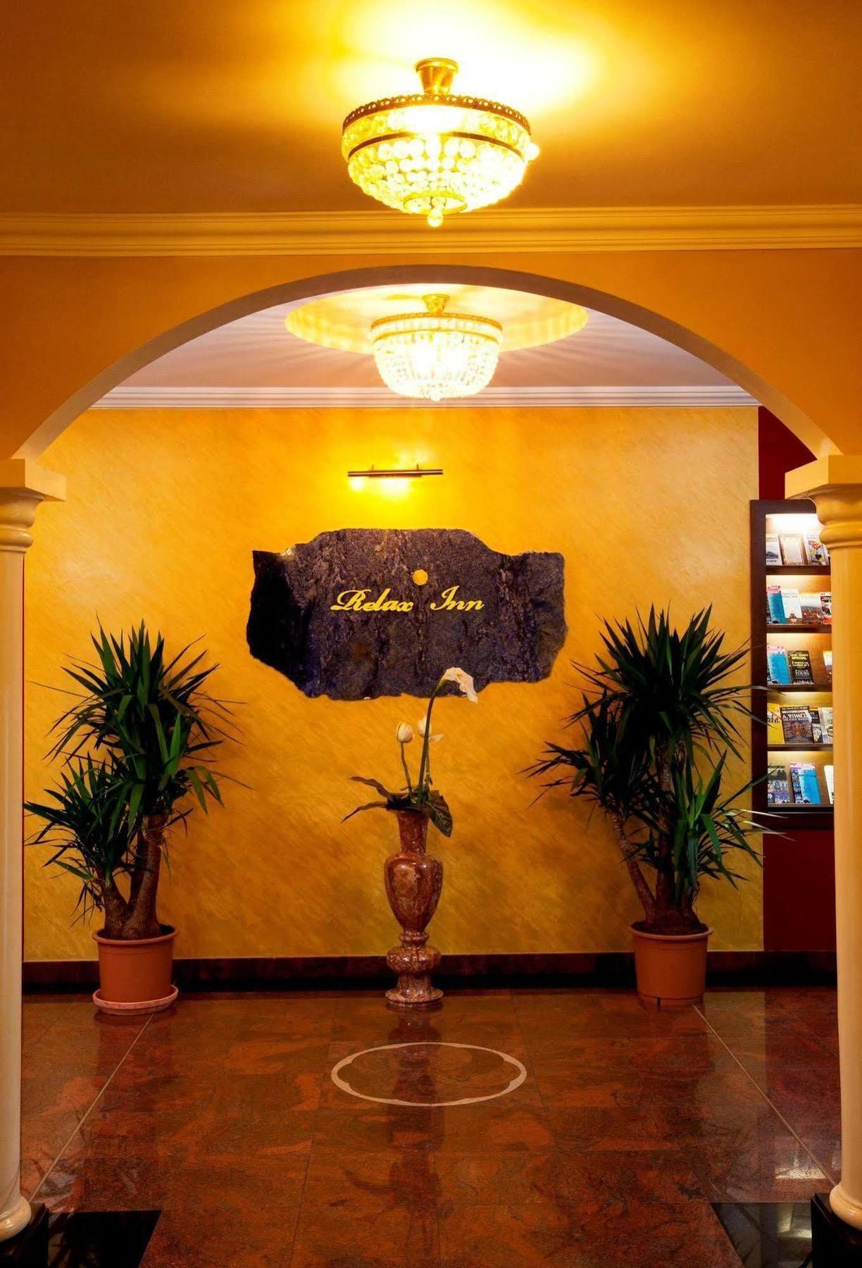 Hotel Relax