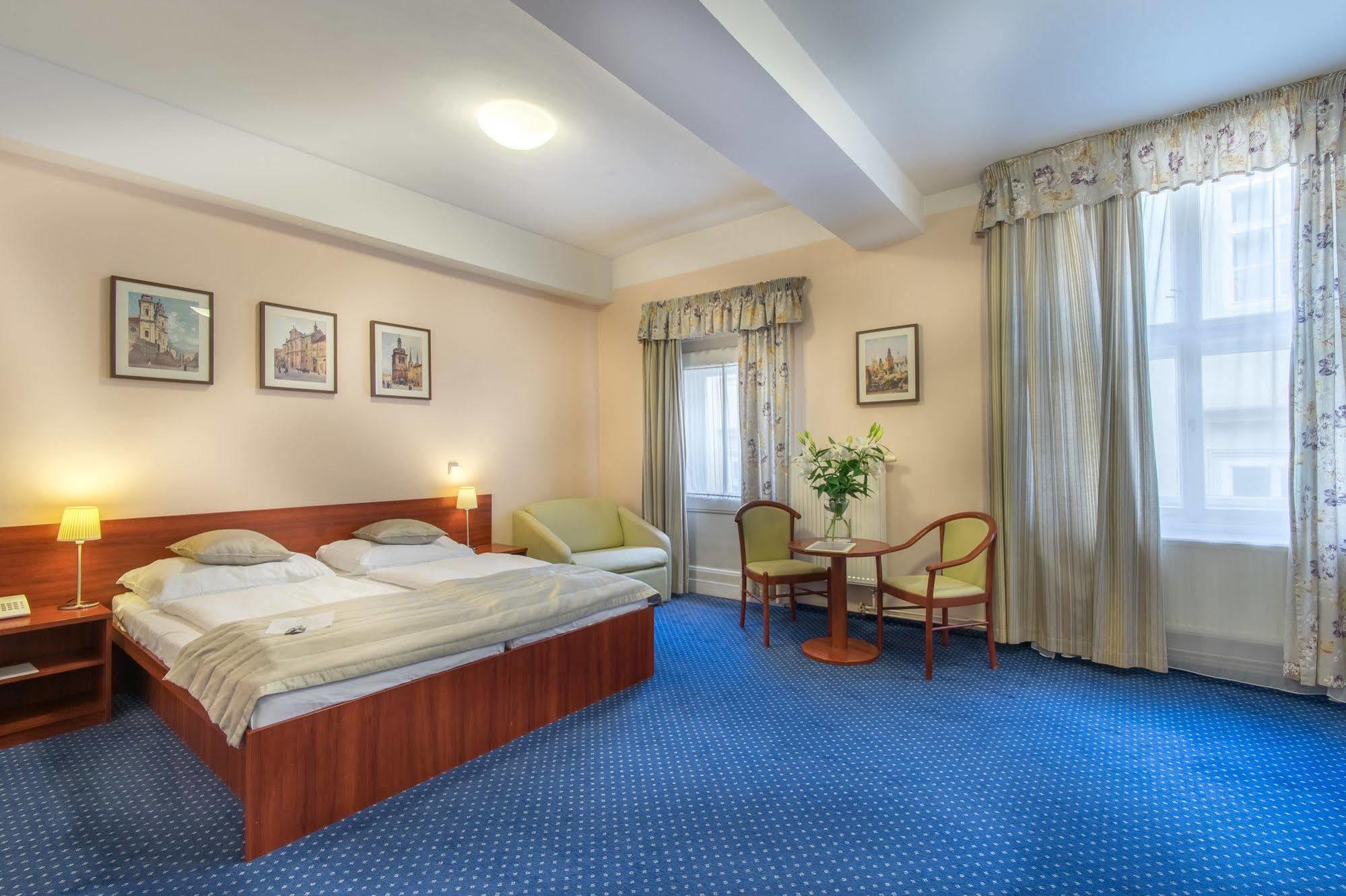 Pytloun Kampa Garden 4*