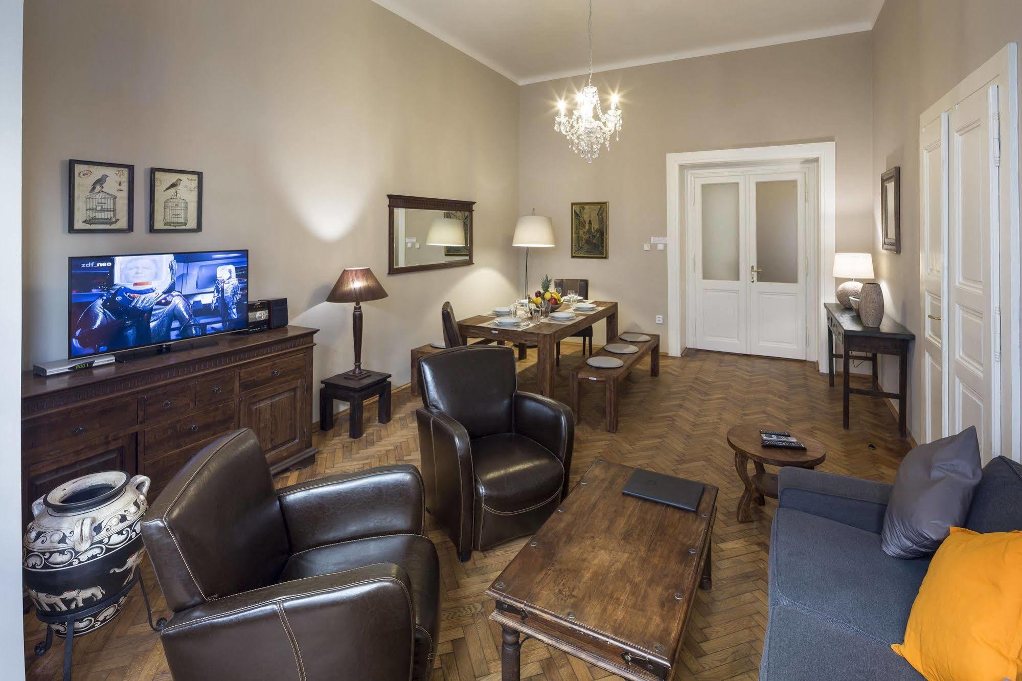 Dlouha 2ab Prague