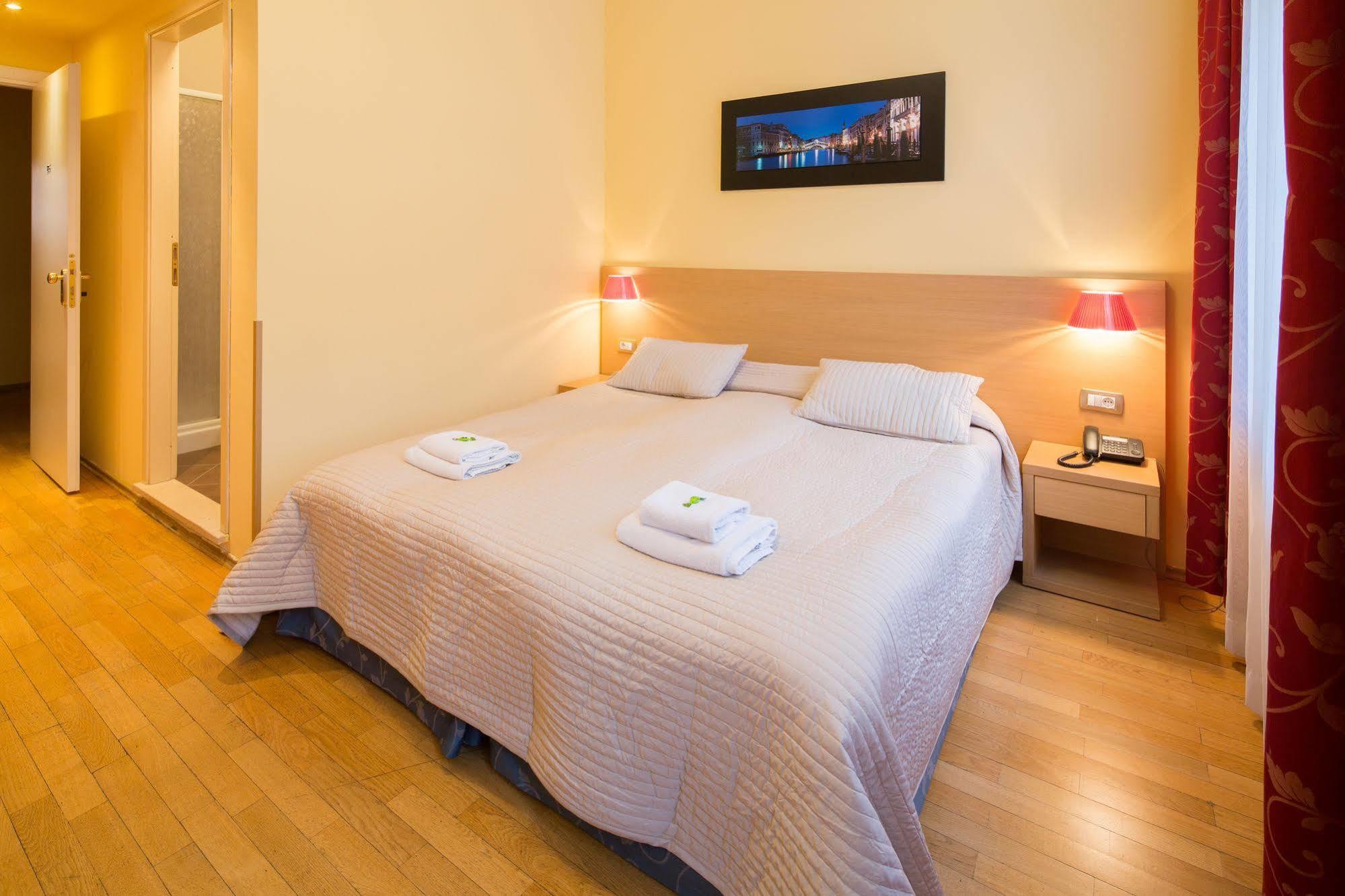 City Lounge 3*