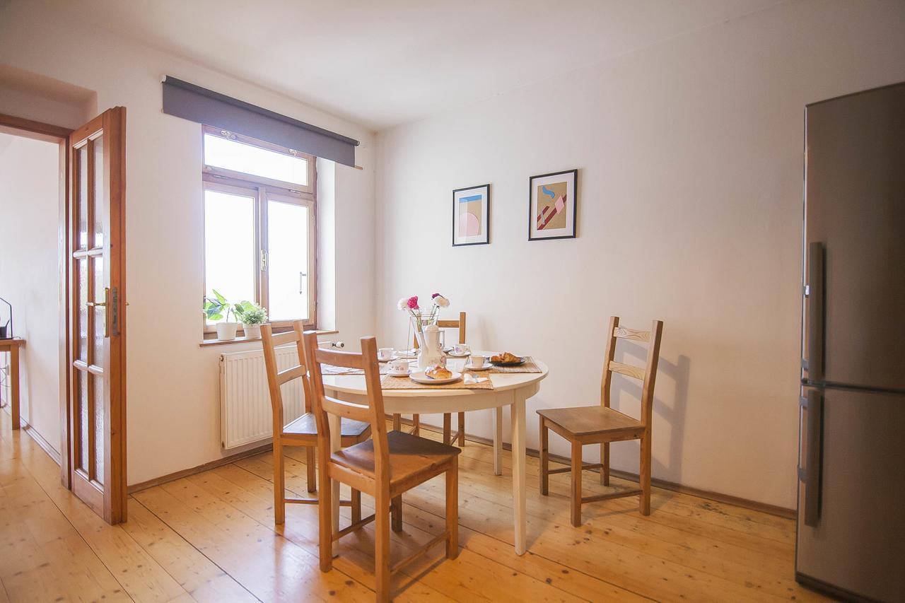 Slavikova Apartment *