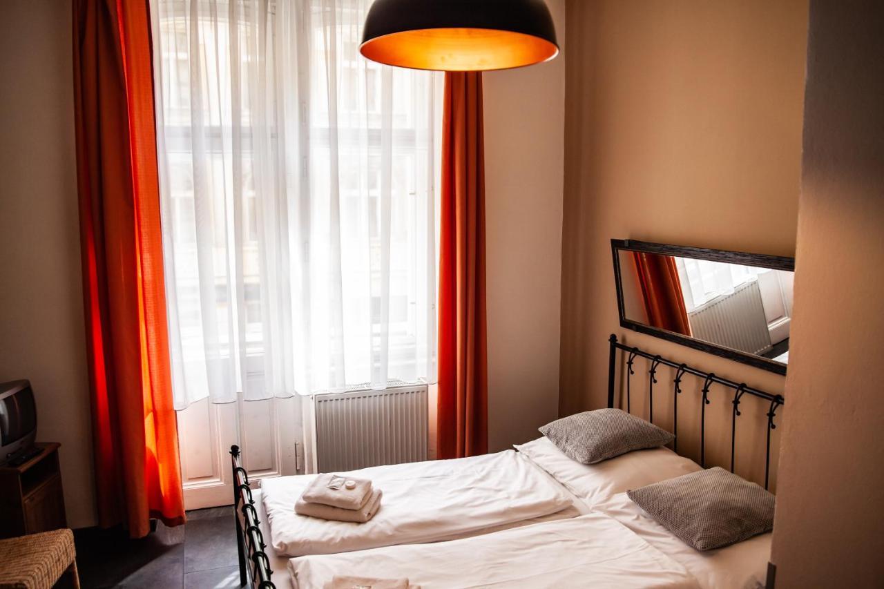 Sunflower Hotel