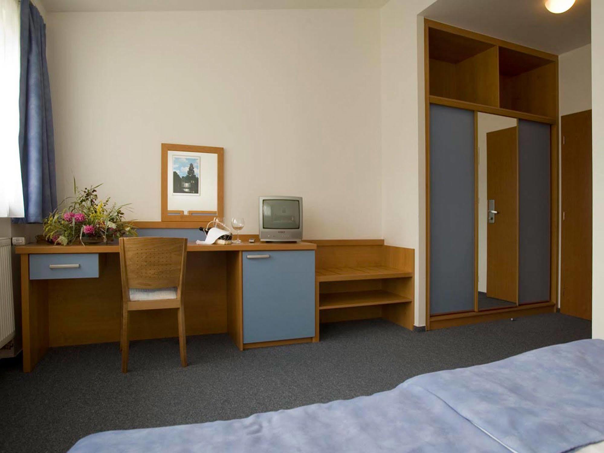 Ea Populus Hotel