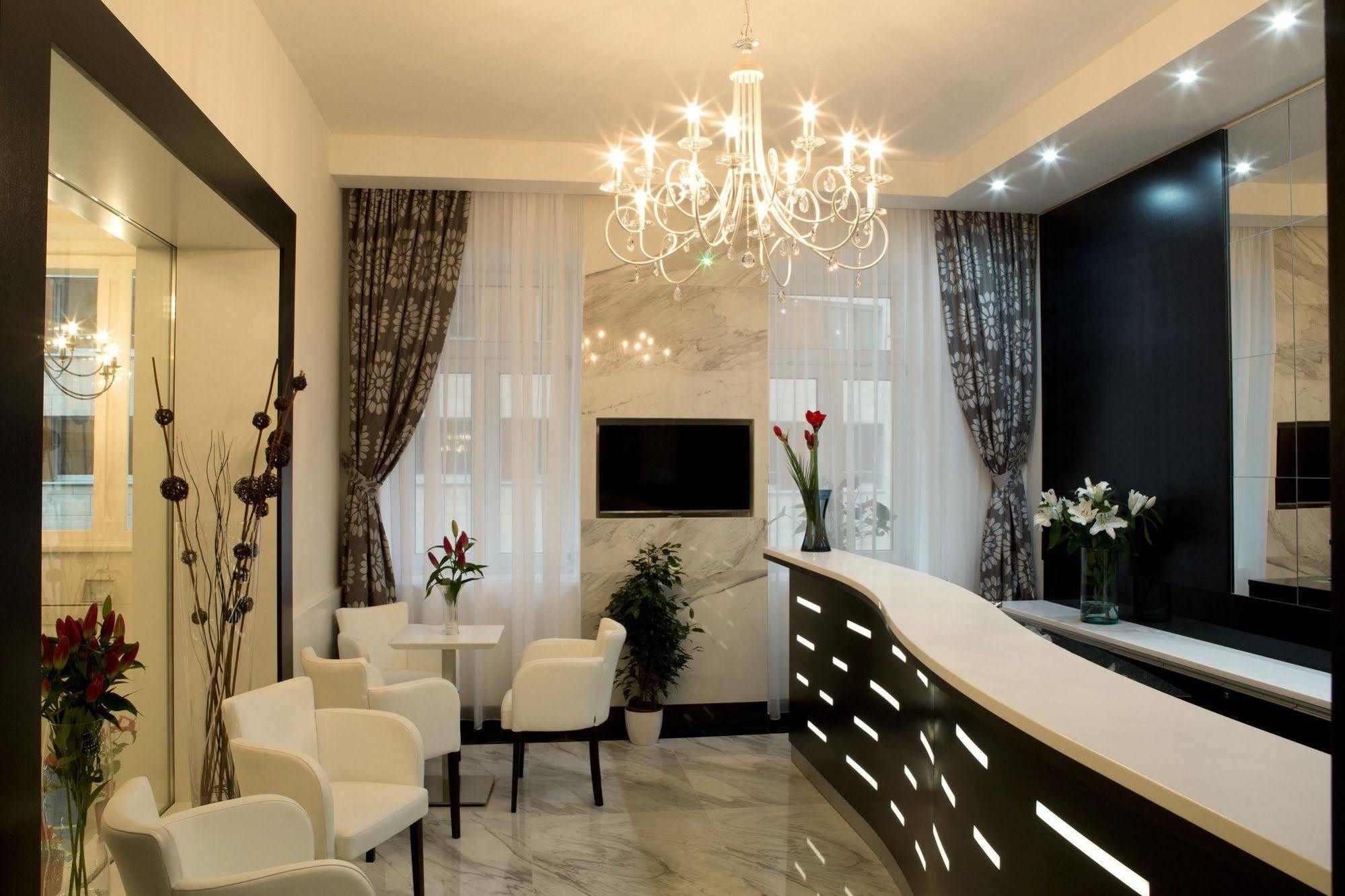 Hotell Royal Plaza Prag
