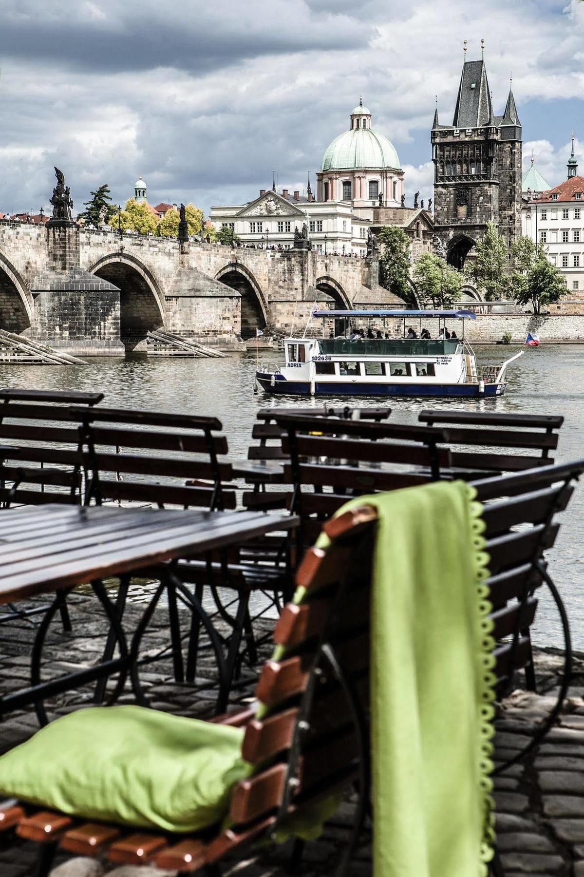 Hotel Archibald At The Charles Bridge 4*