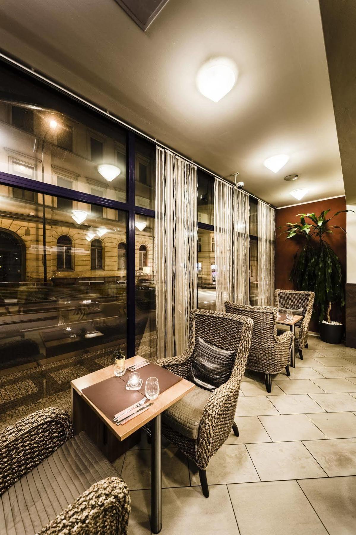 Hotel Archibald City 4*