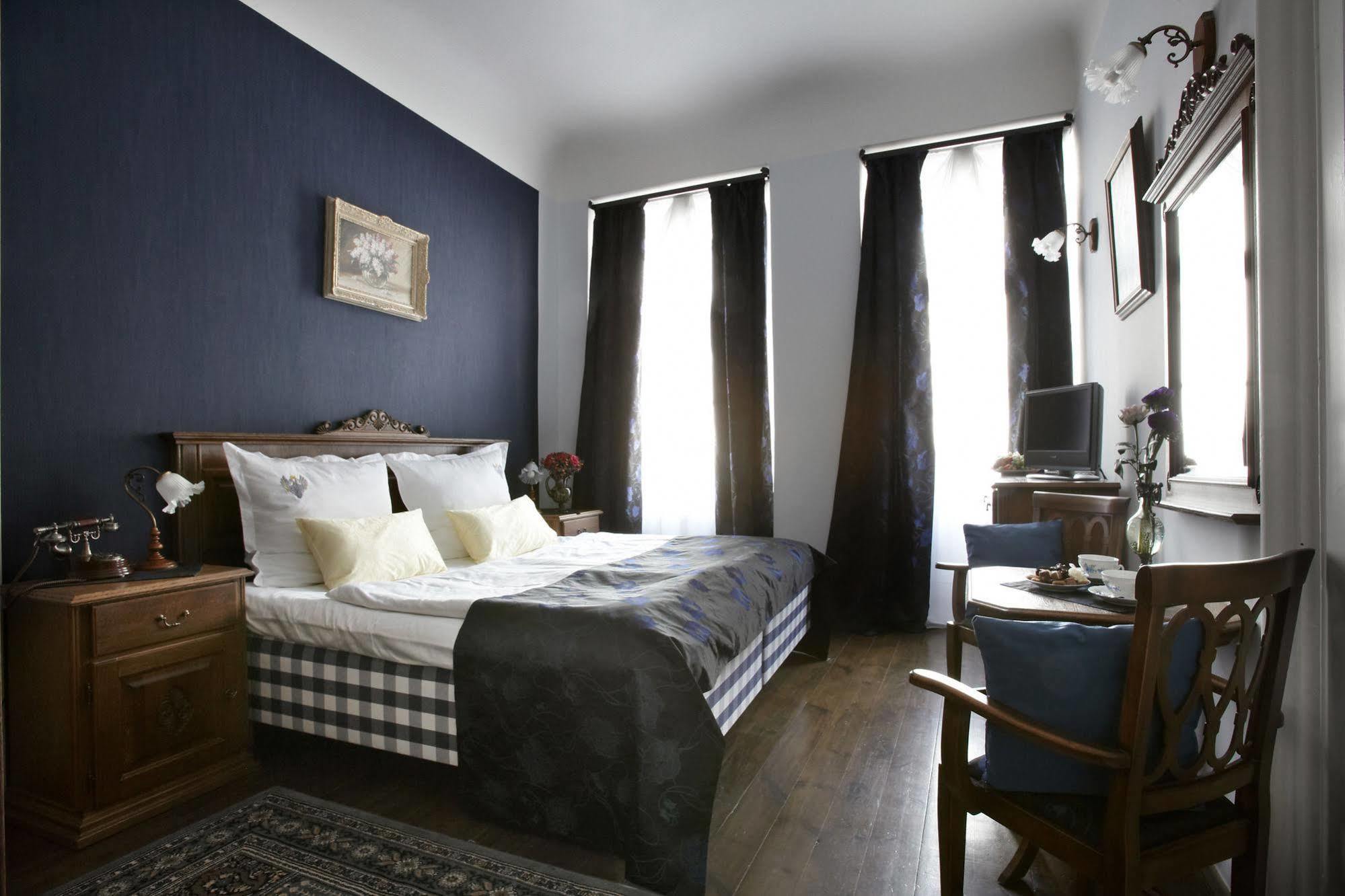 U Cerneho Orla 4* Prag