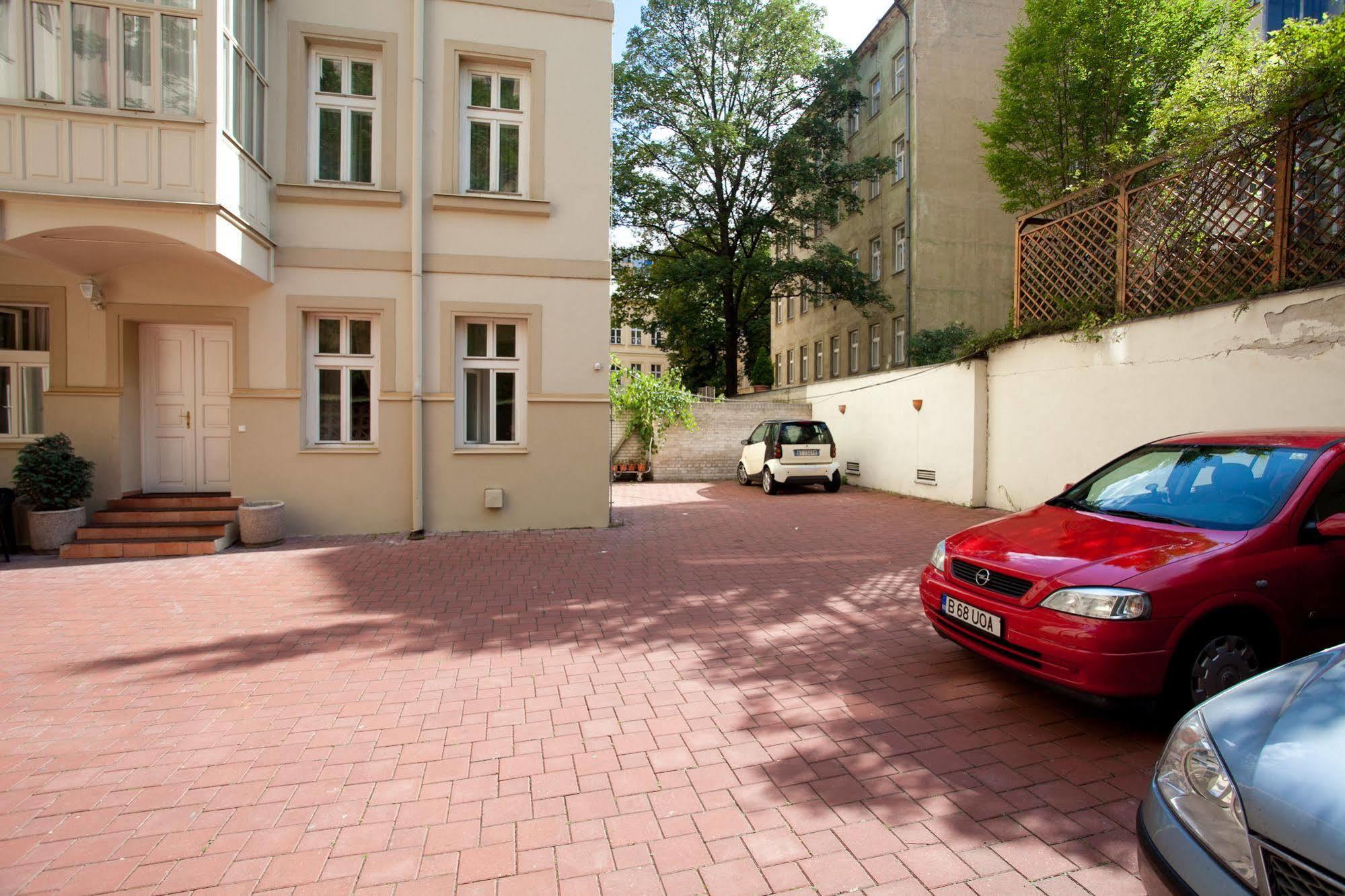 Hotell Louis Leger - Czech Leading Prag