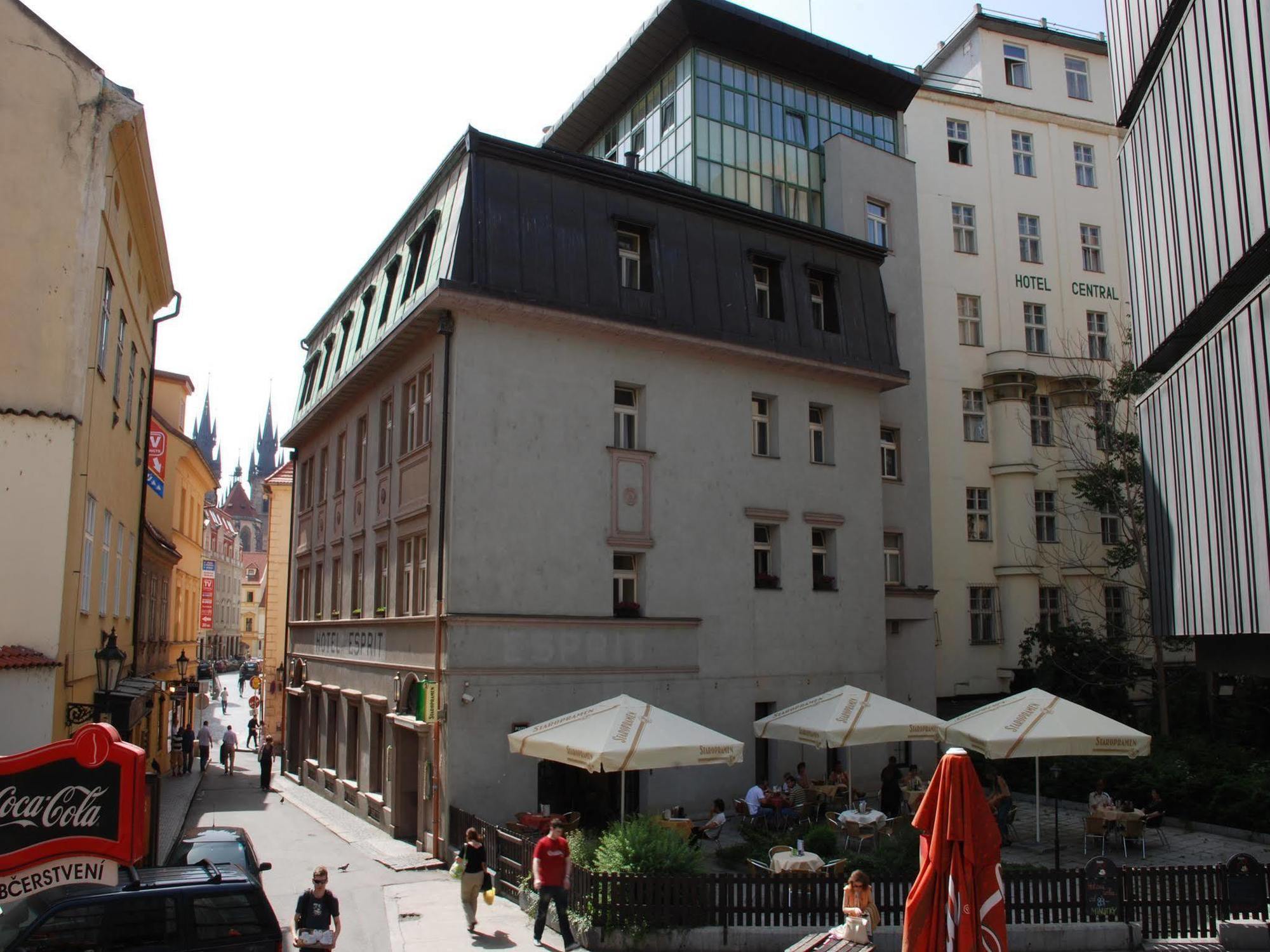 Hotell Ea Royal Esprit