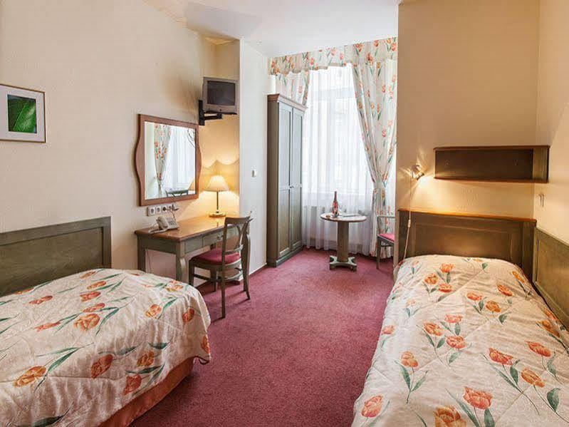 Hotel Augustus Et Otto Prag