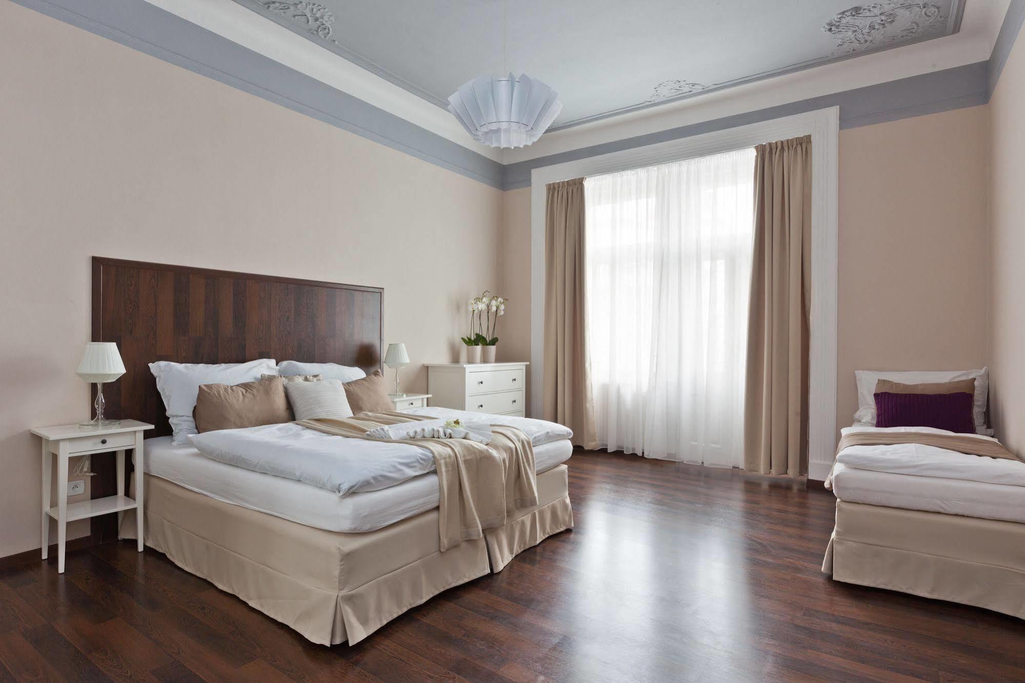 Prague Holiday Apartments 4* Praha