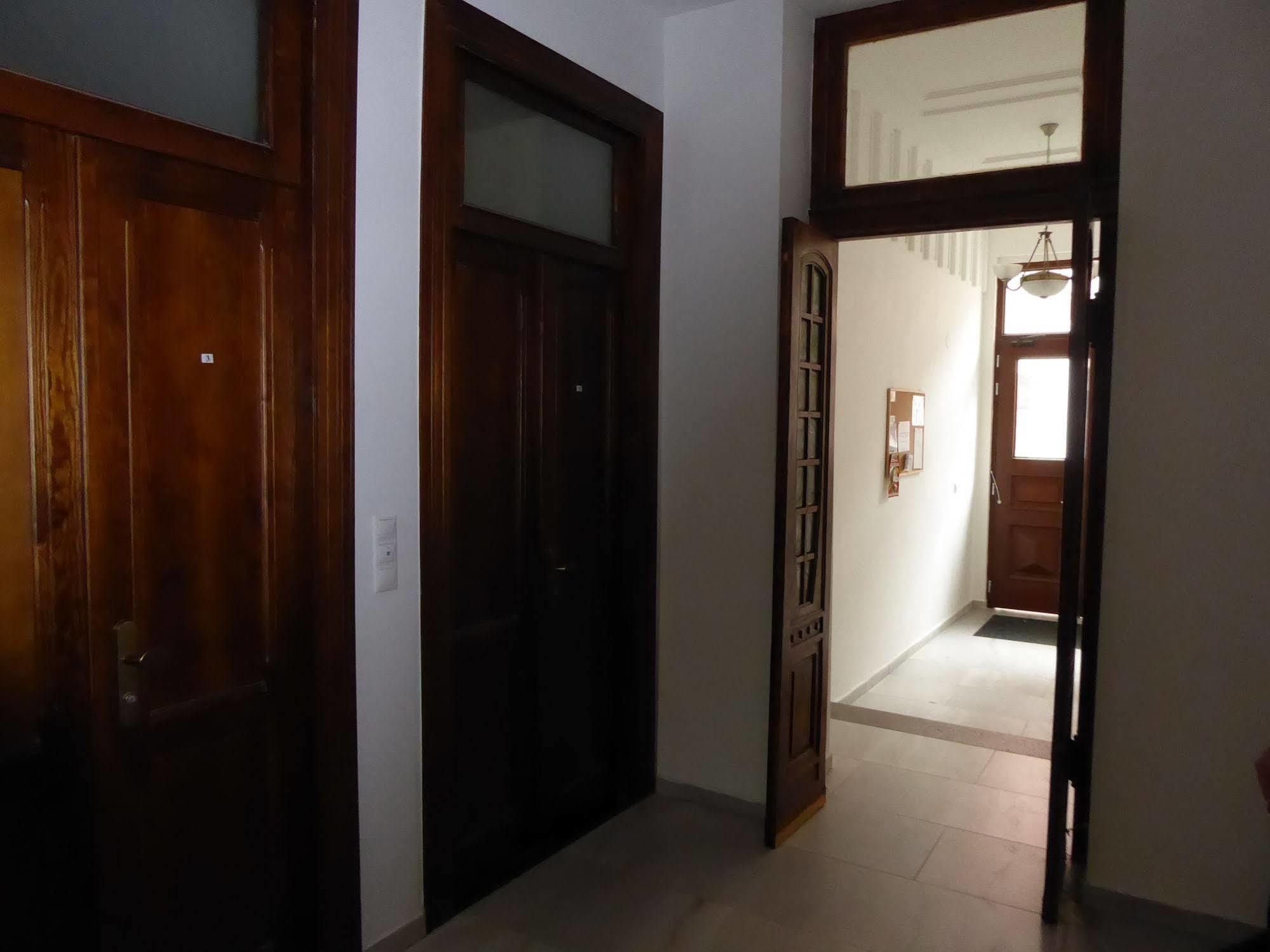 Victoria Design Stays - Apartment Slavojova Prague