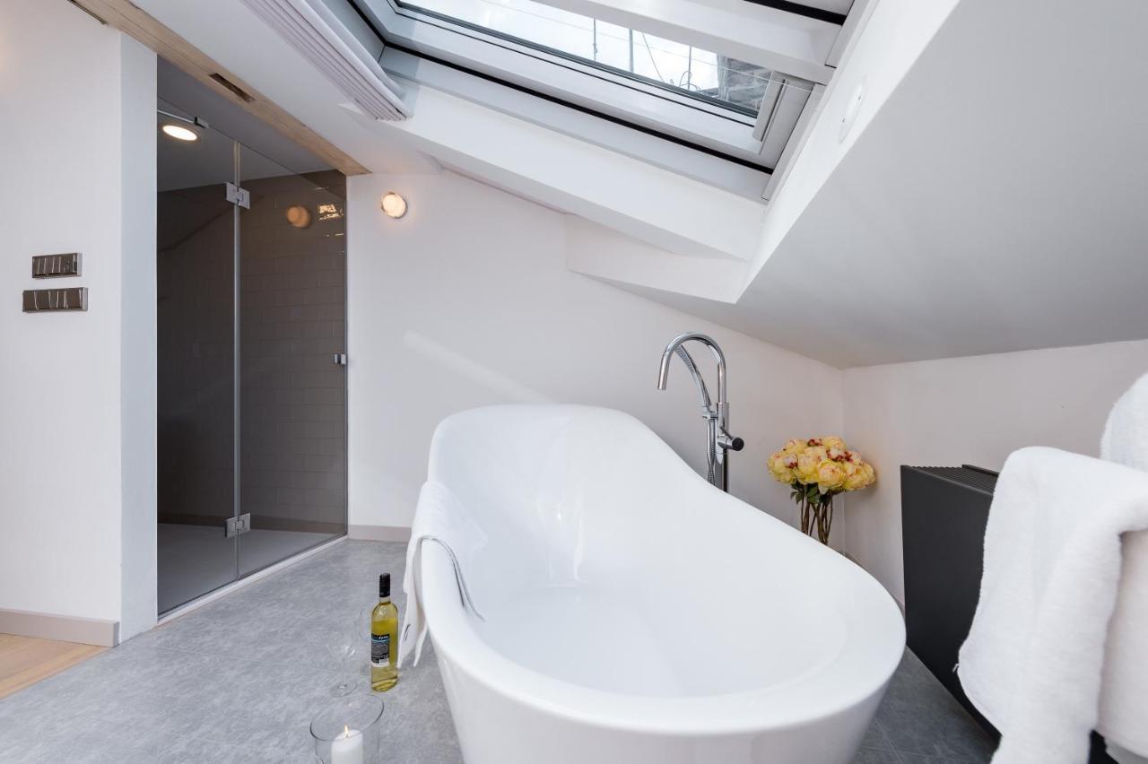 Empirent Design Prag