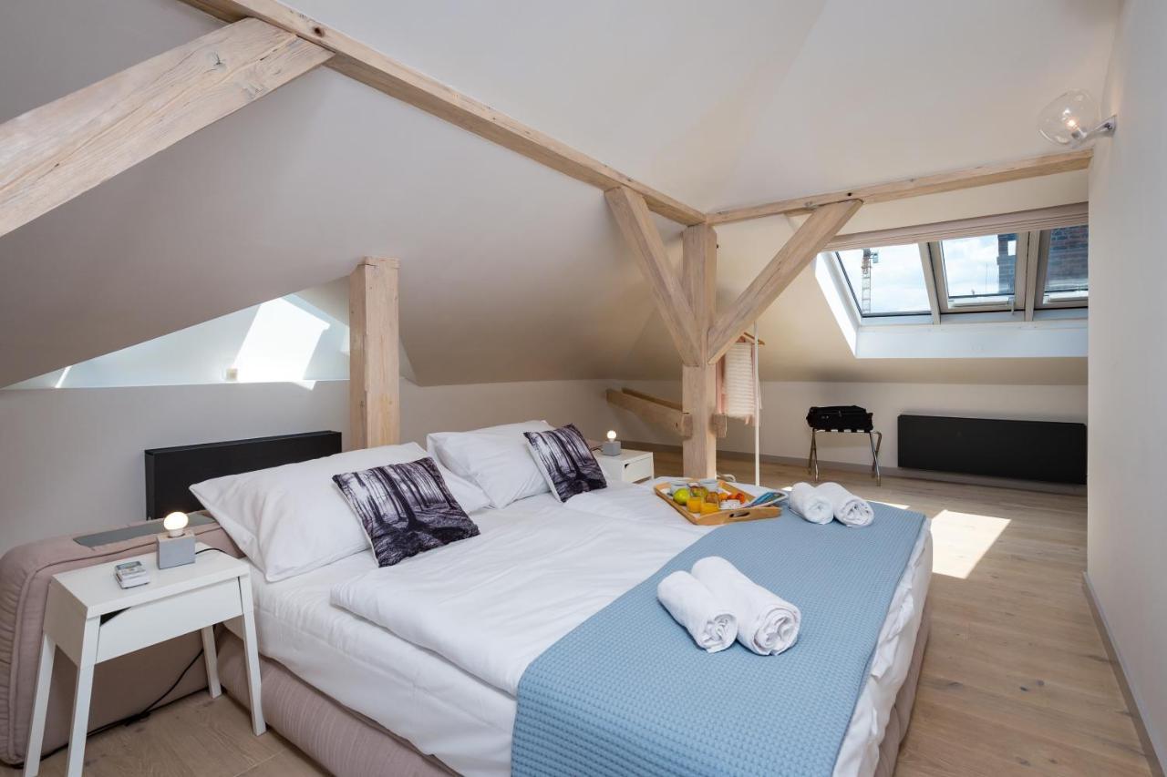 Empirent Design Apartment