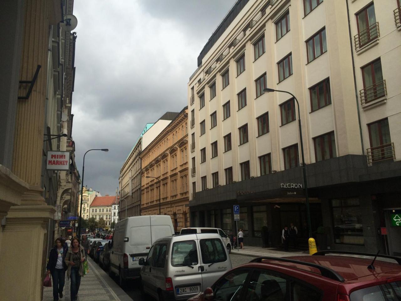 Apartment Stepanska *