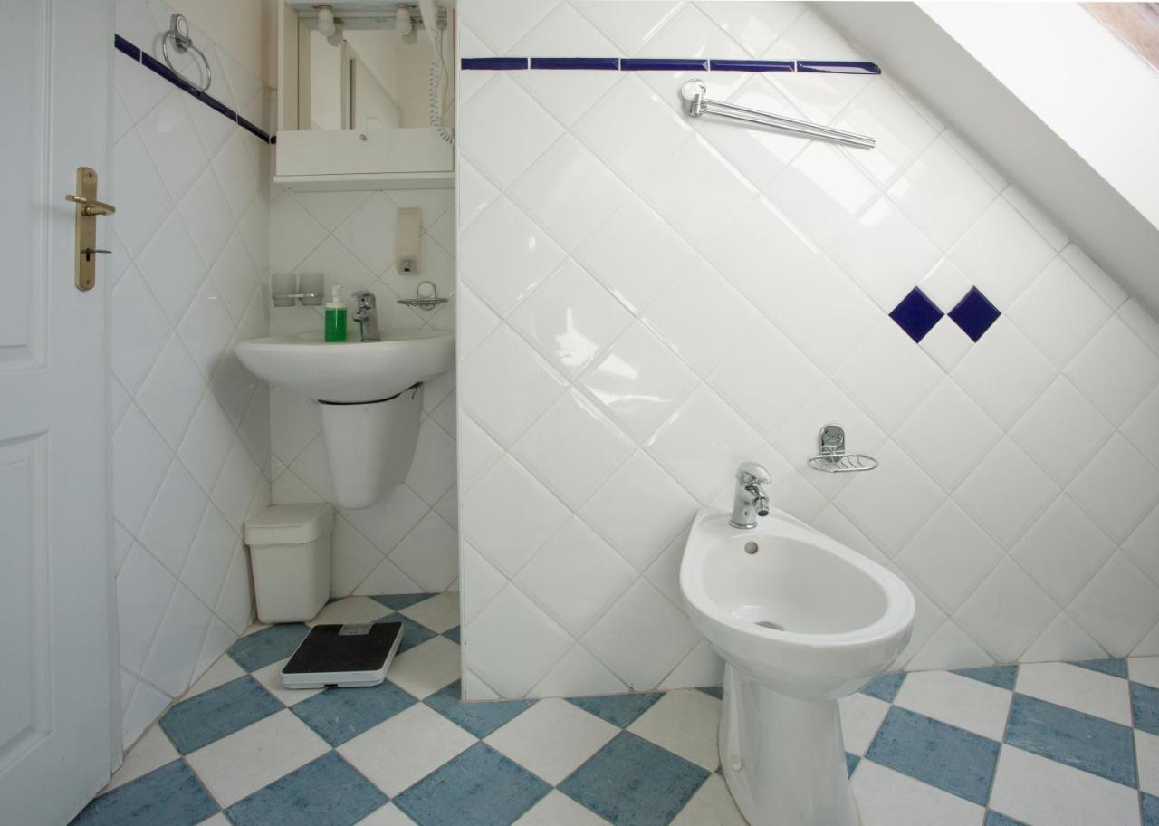 Welcome On V Tunich Apartment Prag