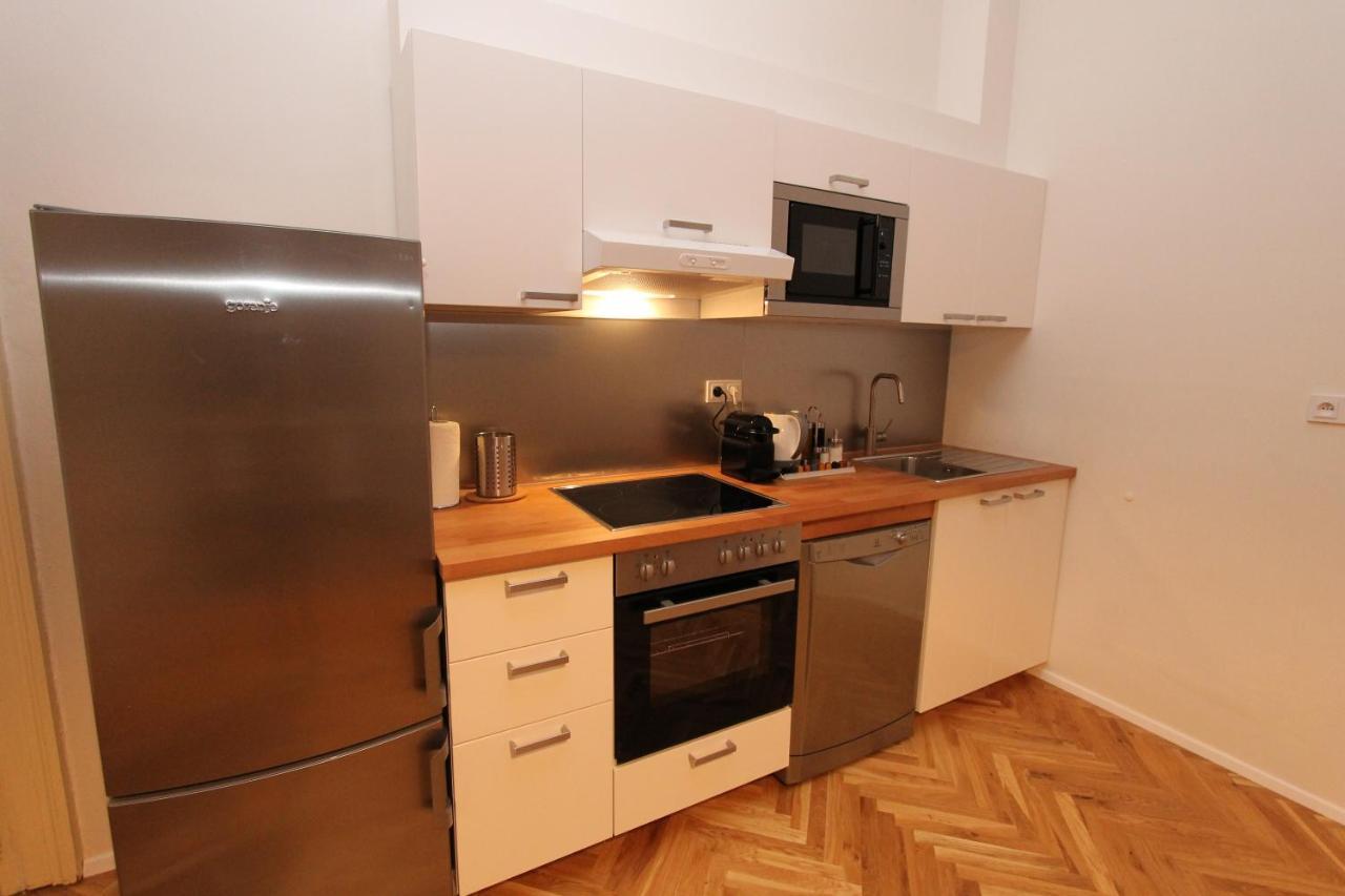 Zizka Apartment *