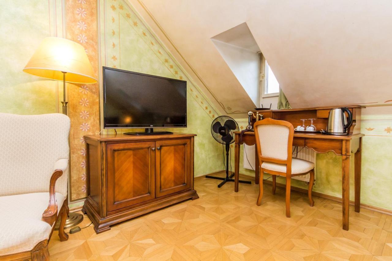 U Jezulatka Hotell