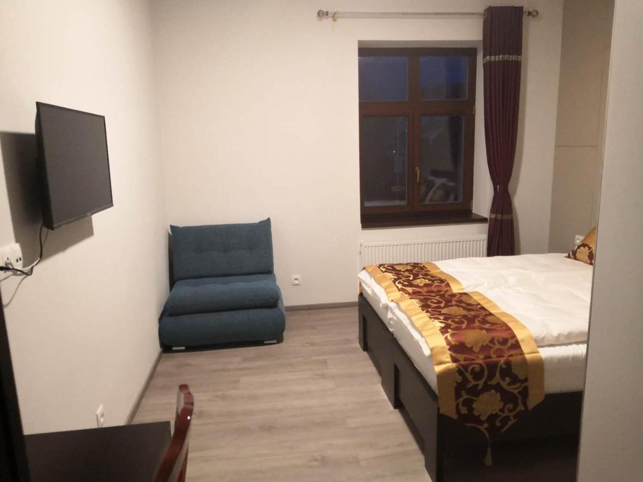 Sun-house Pension&restaurant -parkingfree- 3*