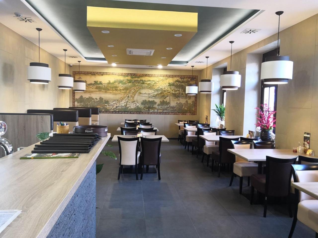 Sun-house Pension&restaurant -parkingfree- Hotel 3*
