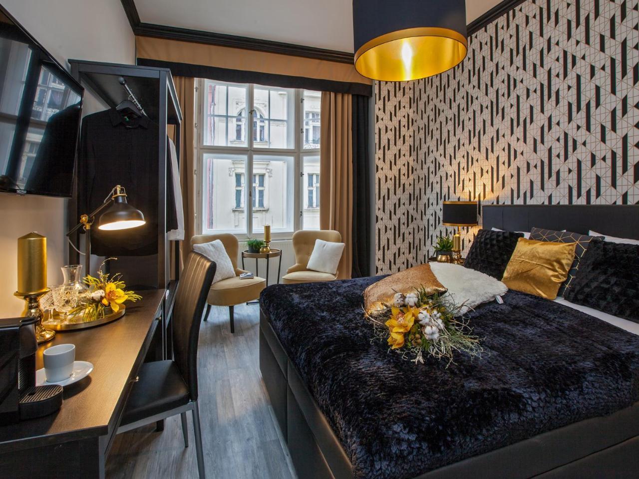 Golden Hotel 4*