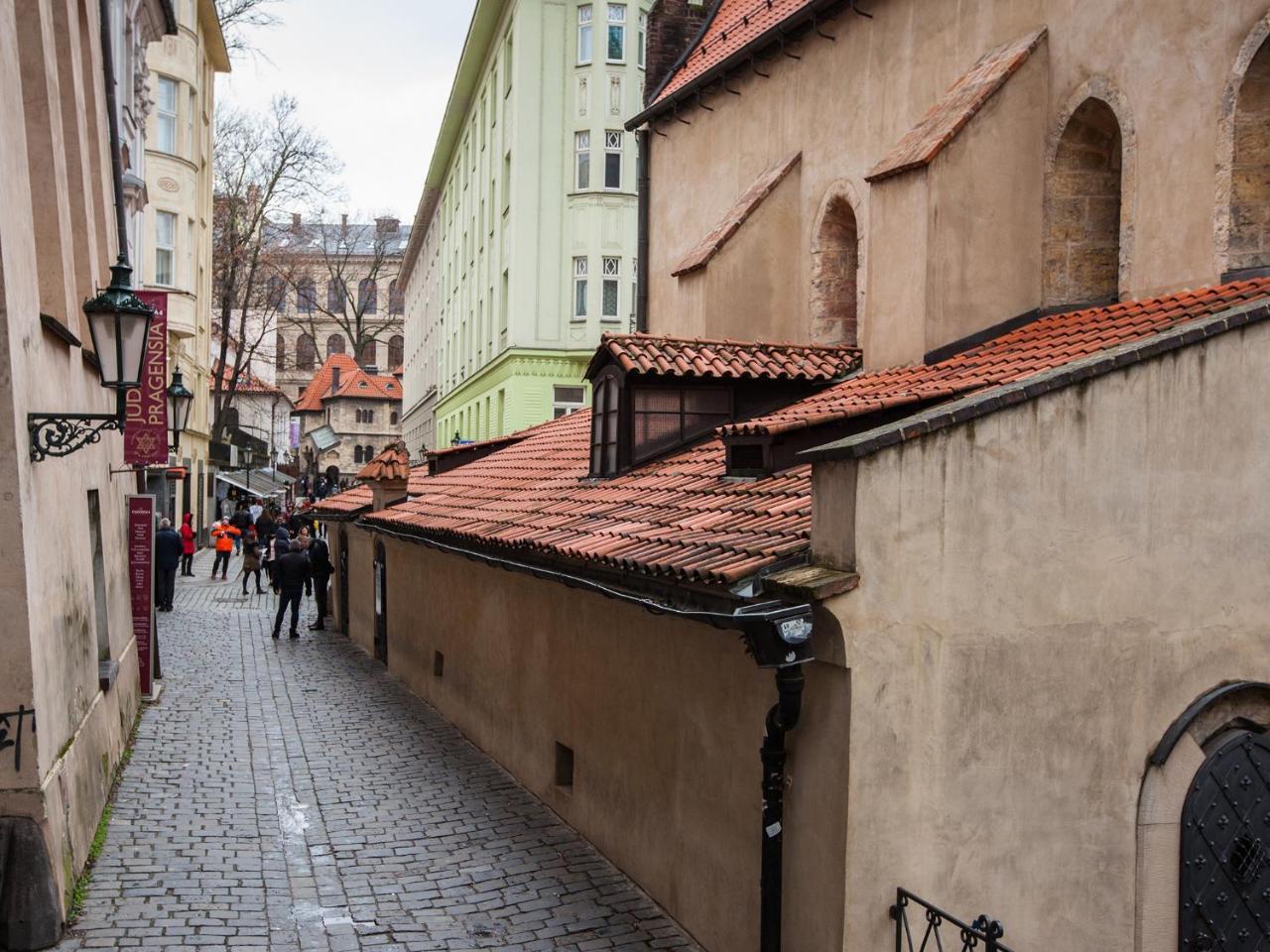 Golden Prag