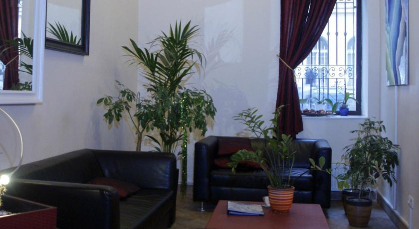 City Lounge Hotel