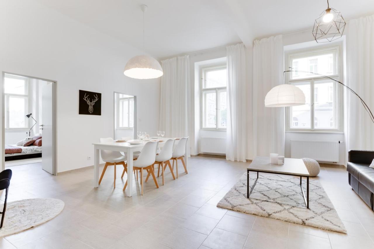 Aparthotel L.i.a S.r.o Prague