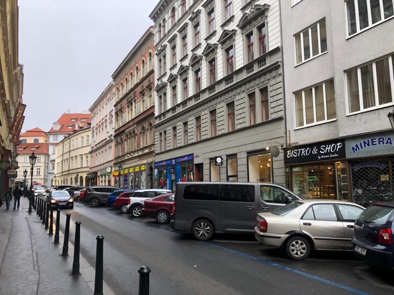 Old Town - Skorepka *