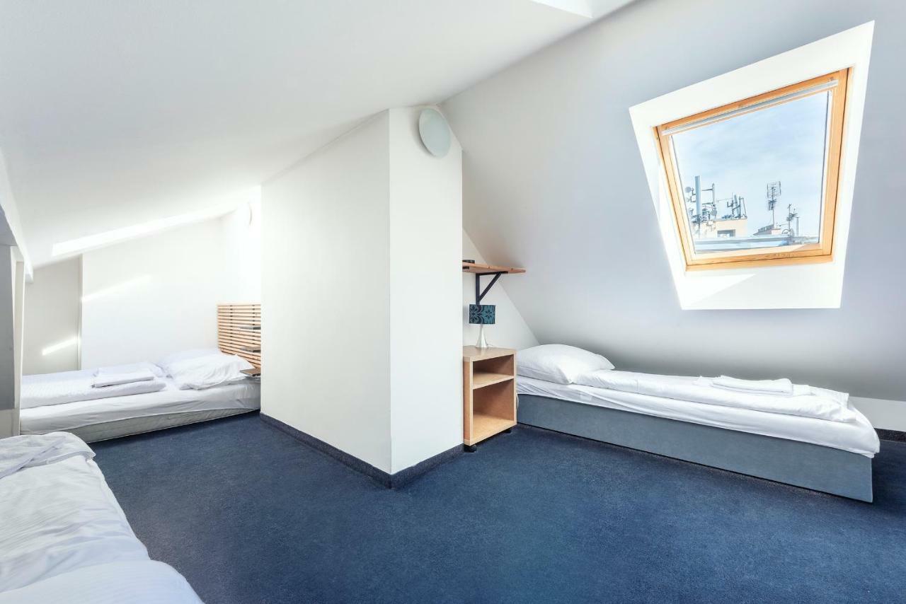 Apartment Family 6 *