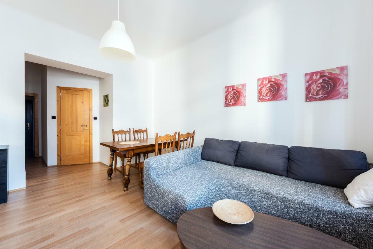 Family 6 Apartment Prague