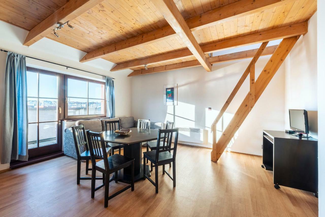 Family 6 Apartment