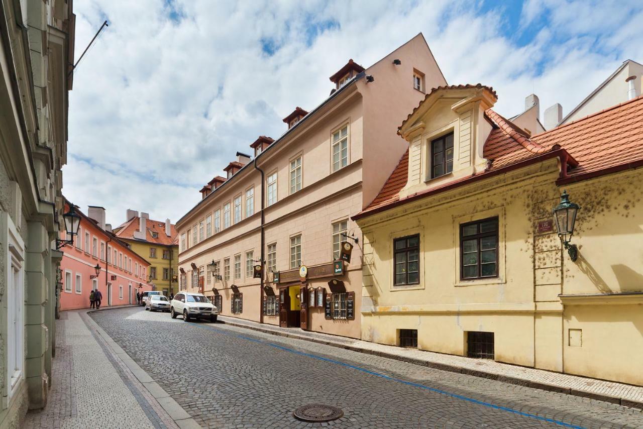 Charles Bridge Apartment