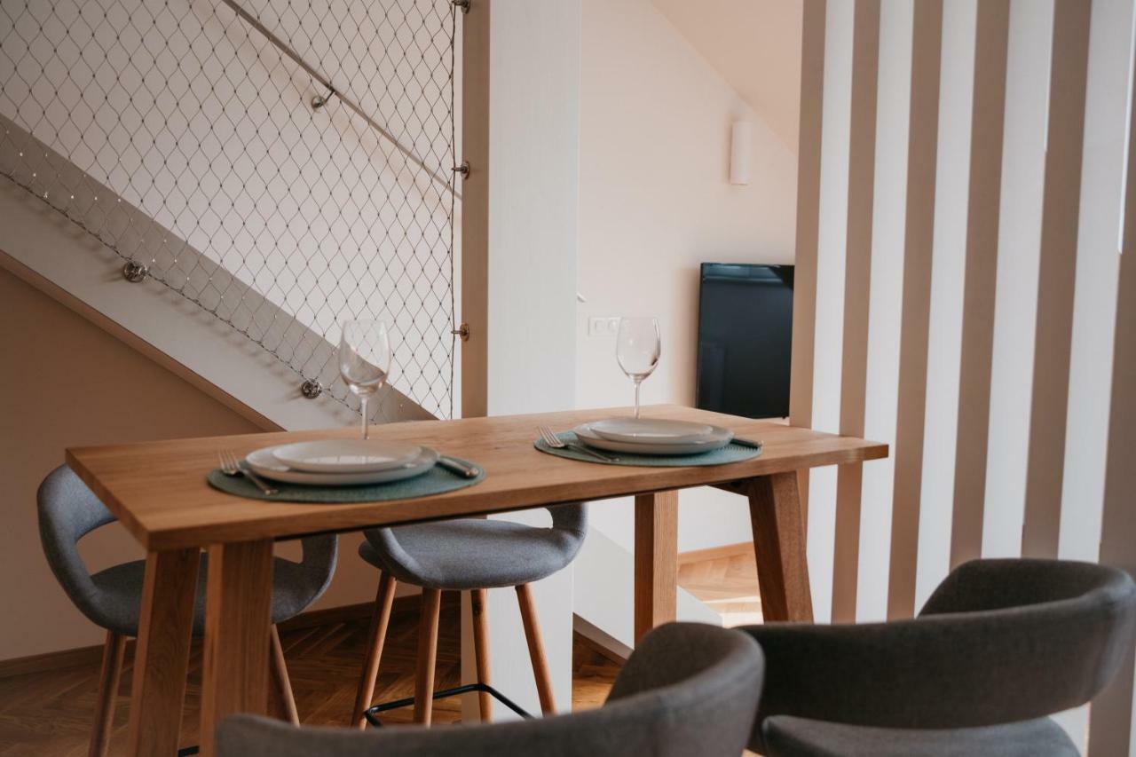High Heaven Apartment *