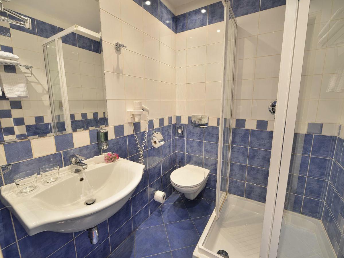 Ea Jeleni Dvur Castle Hotell Prag