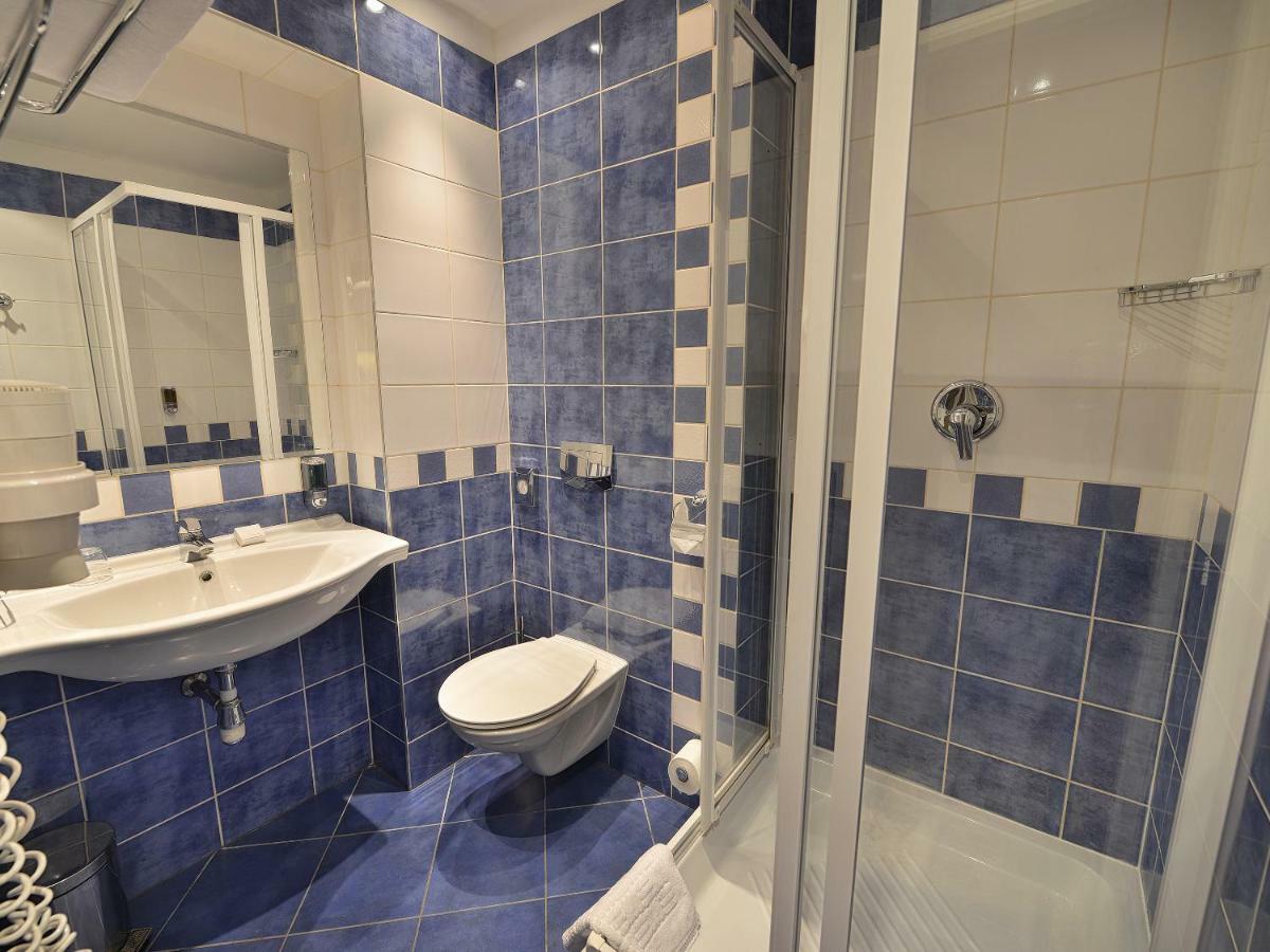 Hotell Ea Jeleni Dvur Castle 3*