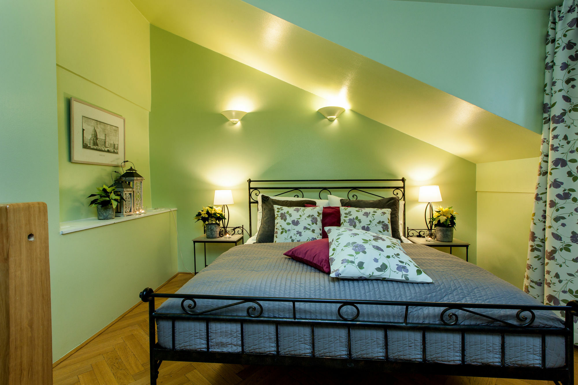 Hotel Black Star