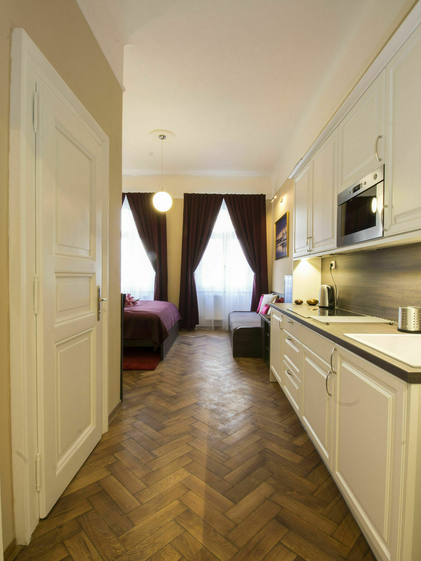 Milada Lägenhetshotell 4*