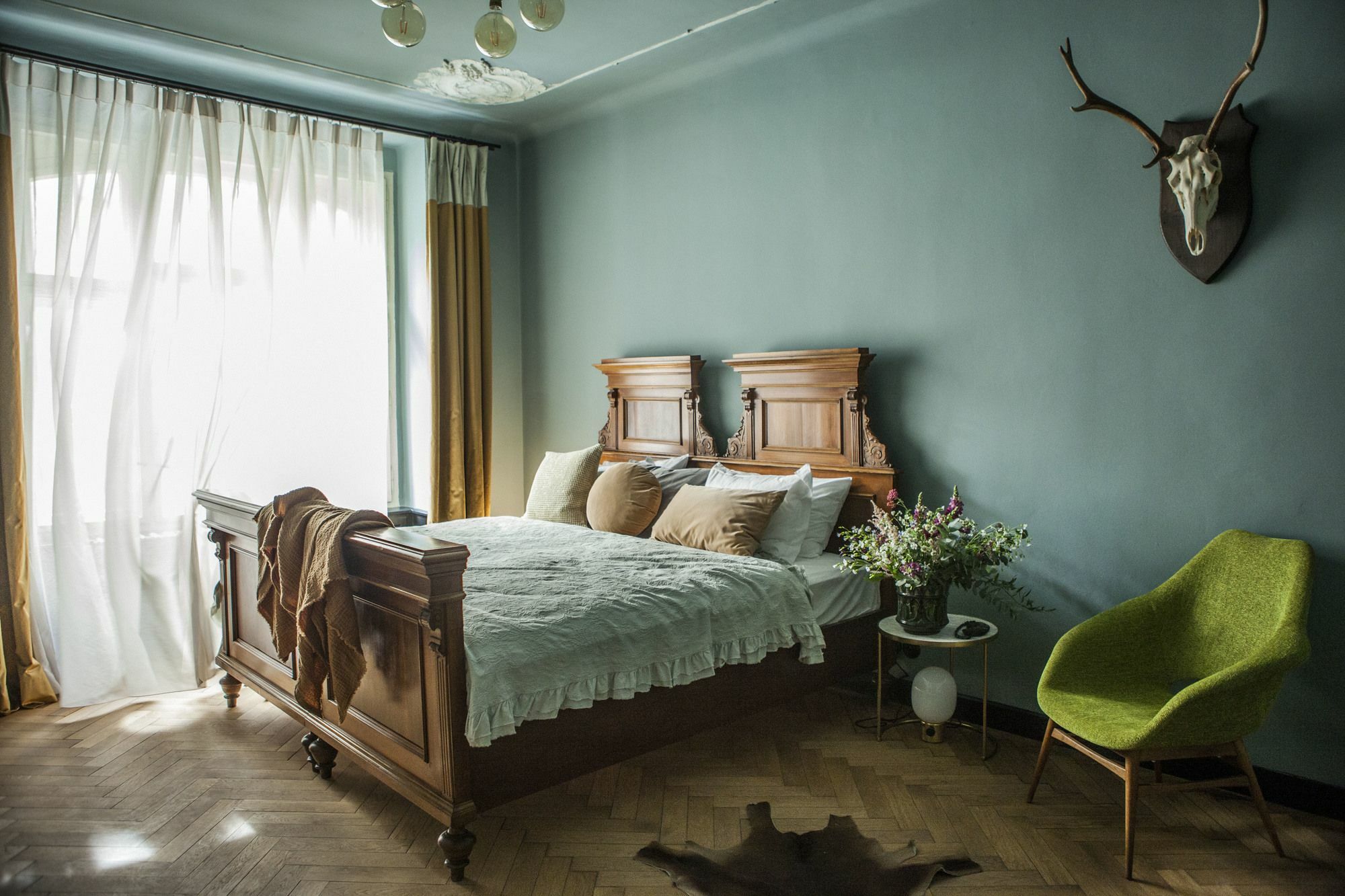 The Emerald Apartment *