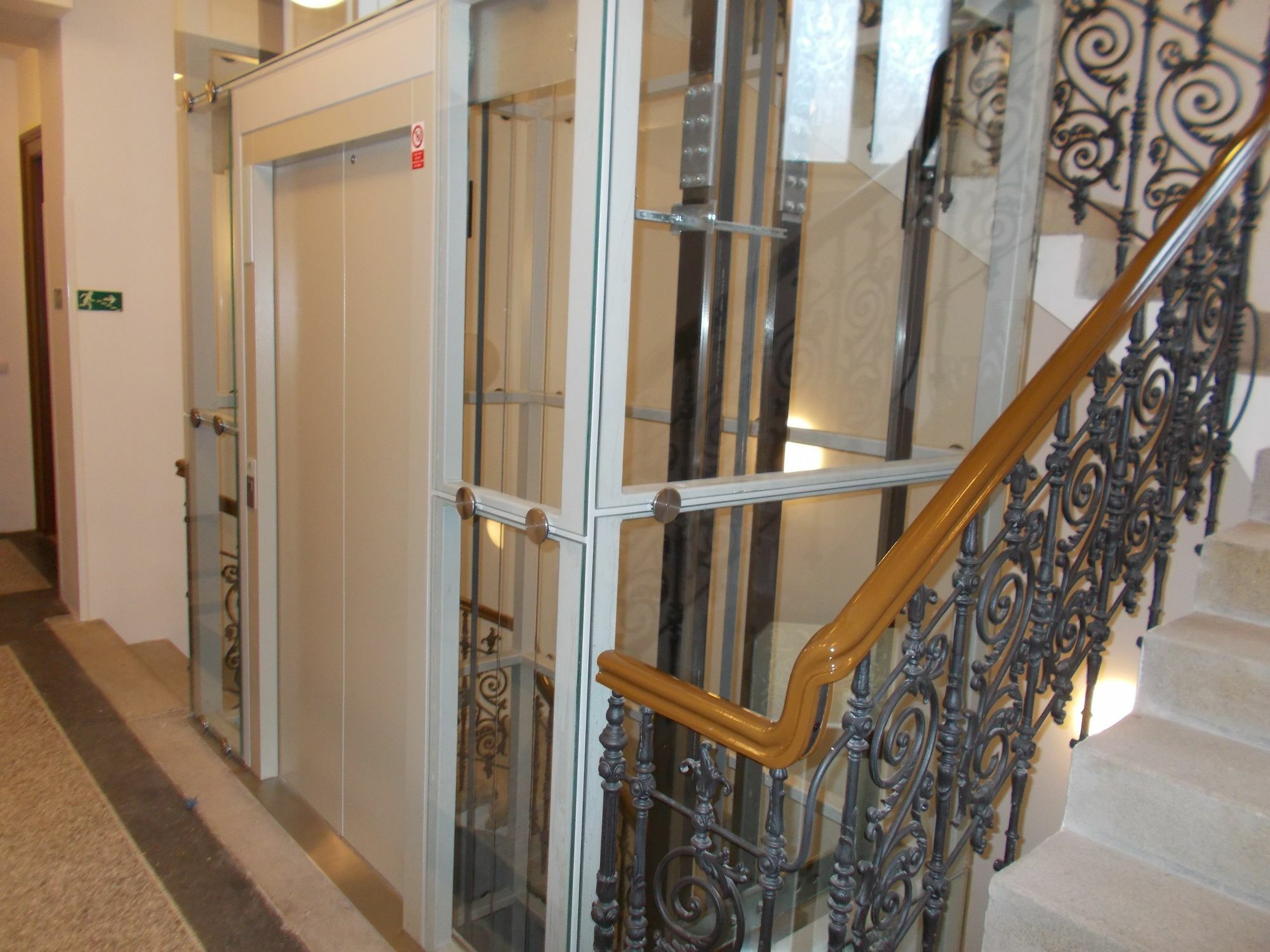 Old Spirit Aparthotel 3*