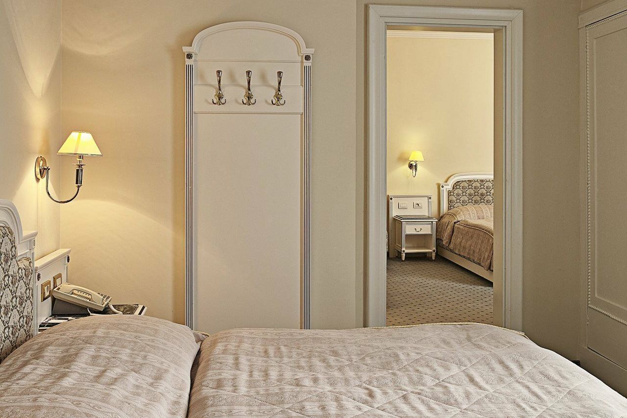 Hotel Ambassador Zlata Husa Prague