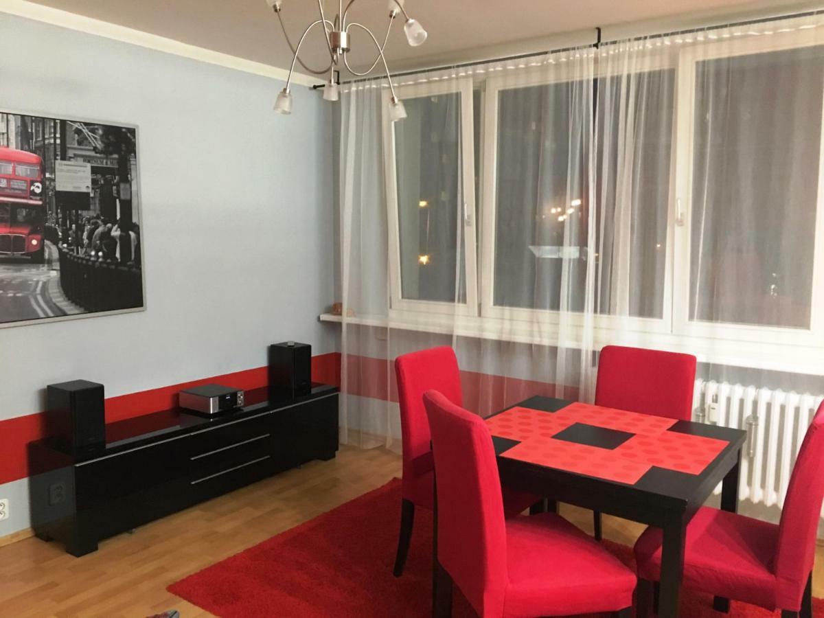 Scirocco - Two Bedroom Lägenhet *