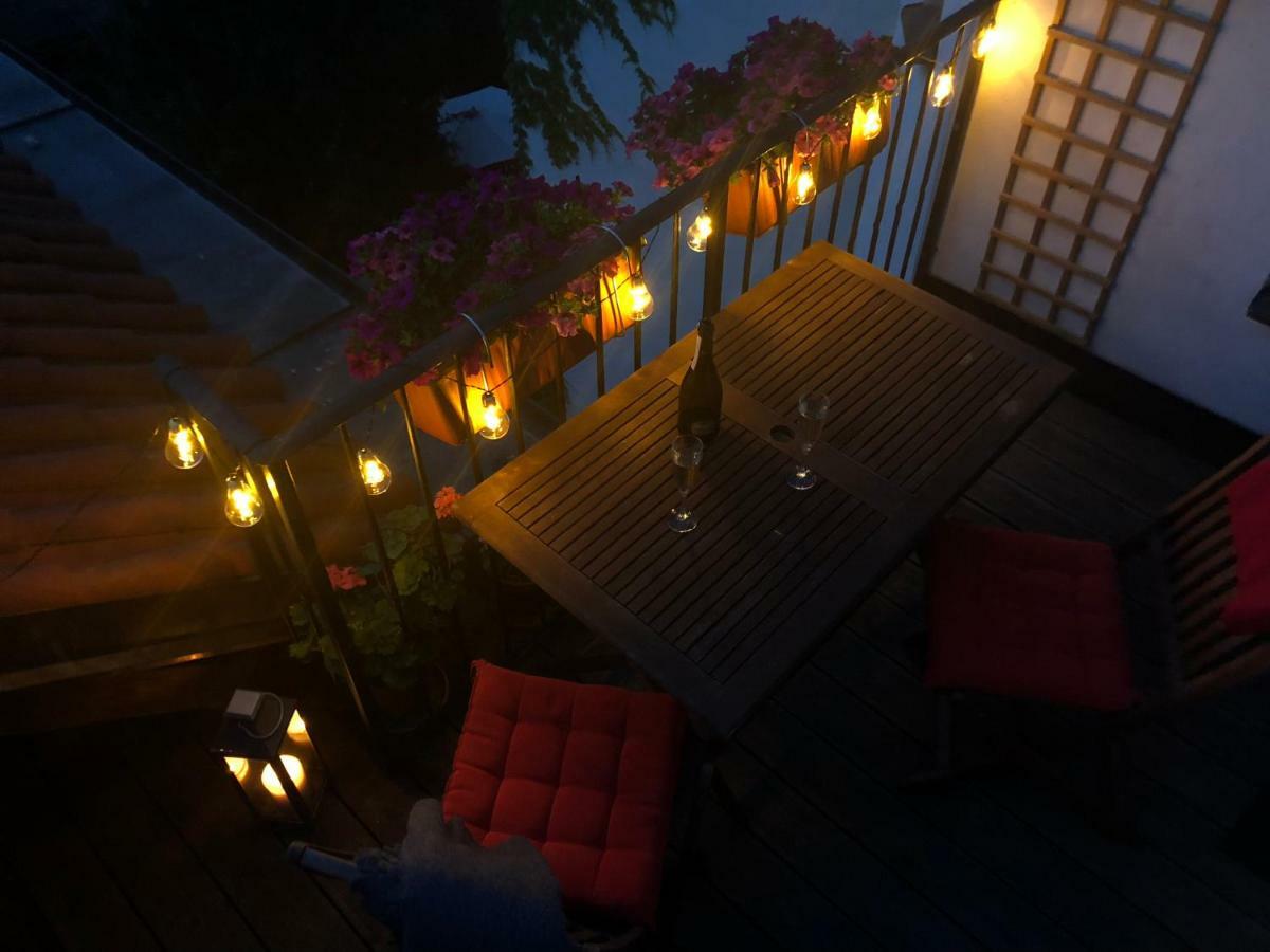 Mala Strana Apartment *