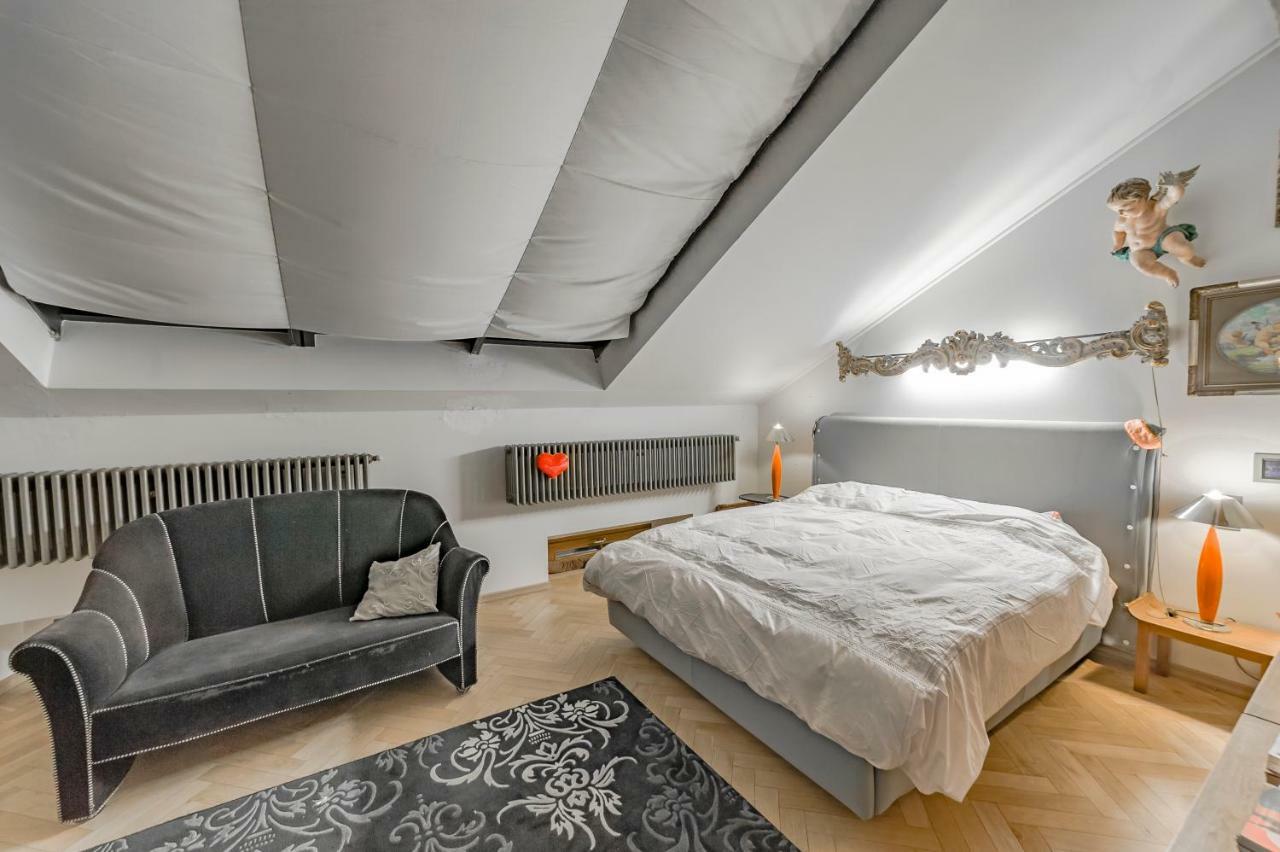 Apartment Unique Luxury Loft With Terrace In Old Town Prag