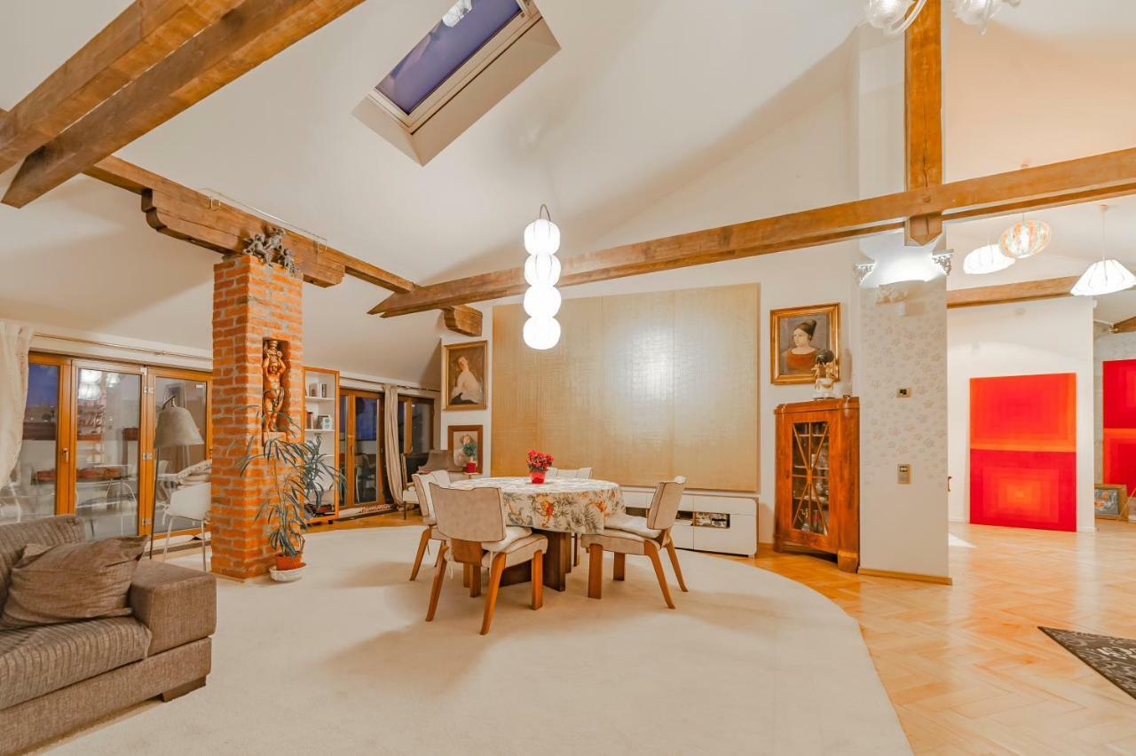 Unique Luxury Loft With Terrace In Old Town