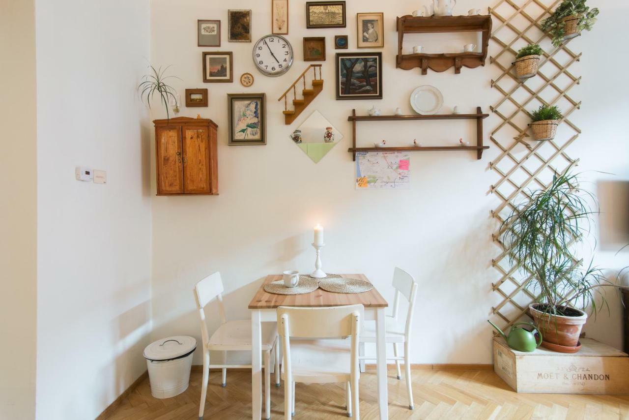 Victoria Design Stays - Apartment Slavojova Apartment *