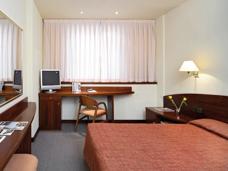 Occidental 4*