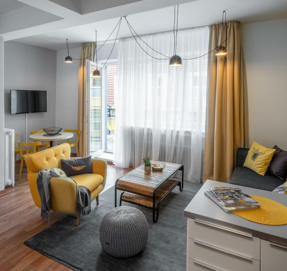 Leaf By Adrez Apartment Prag