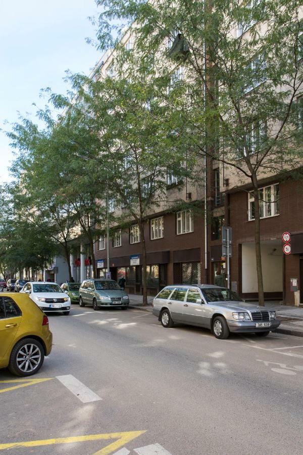 Cozy With Parking Near Center Lägenhet