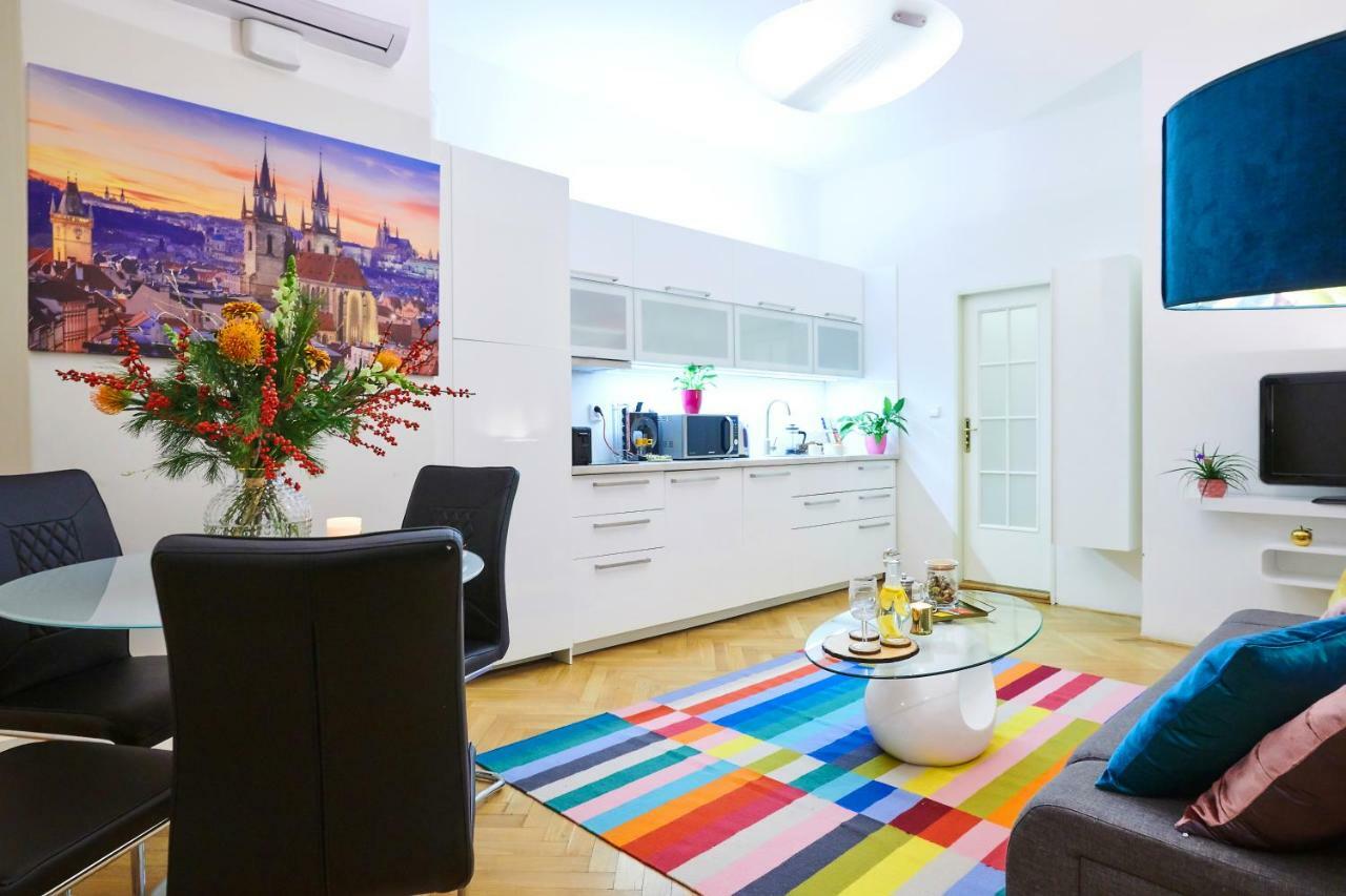 Royal Route Apartment Prag